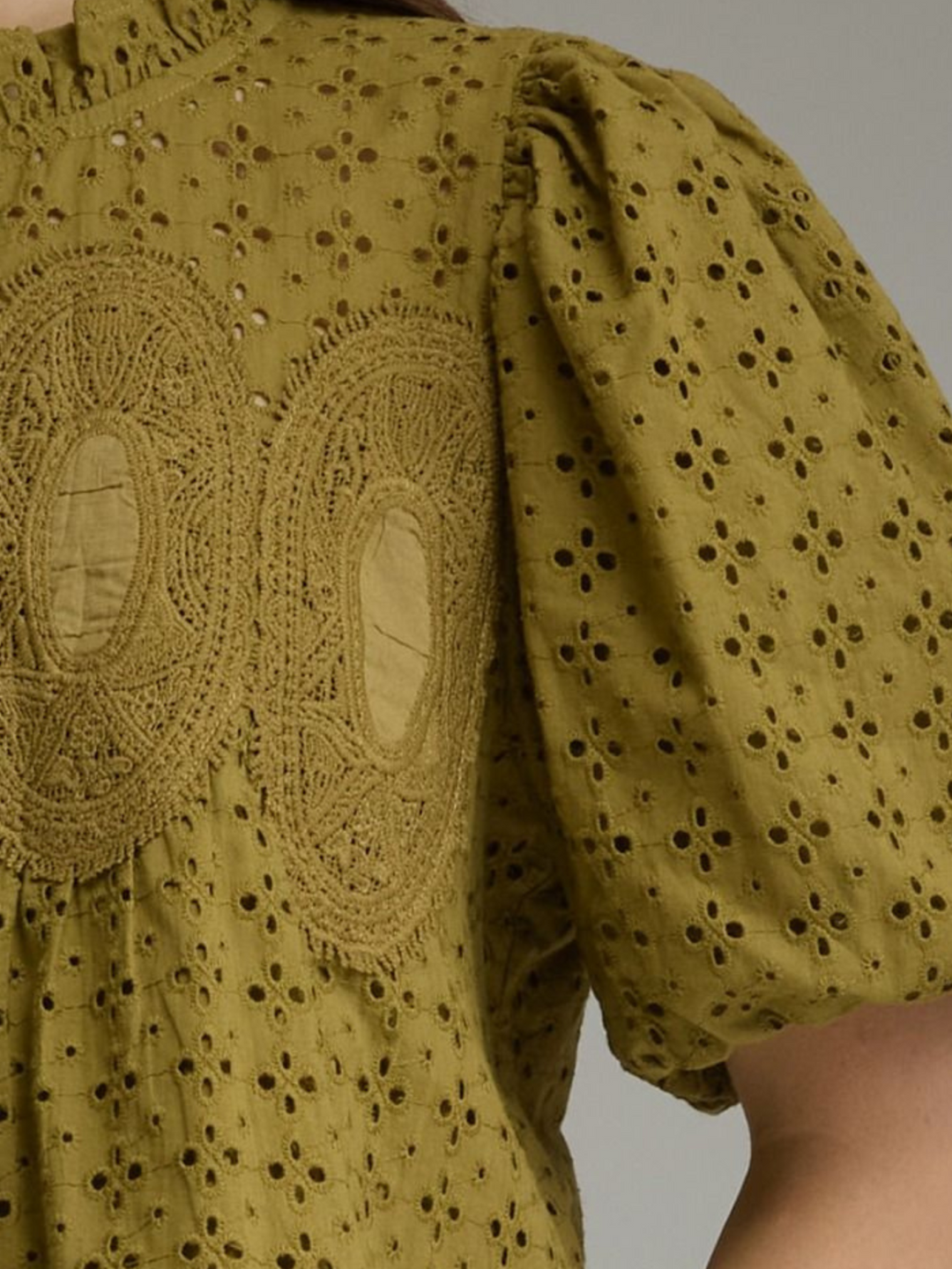 Eyelet Puff Sleeve Top