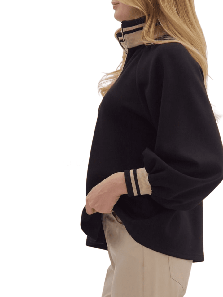 Varsity Trim 1/2 Zip Top - High Call Outfitters