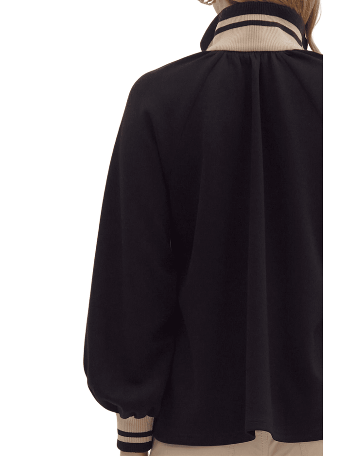 Varsity Trim 1/2 Zip Top - High Call Outfitters