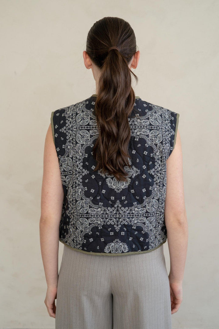 Paisley Quilted Vest - High Call Outfitters