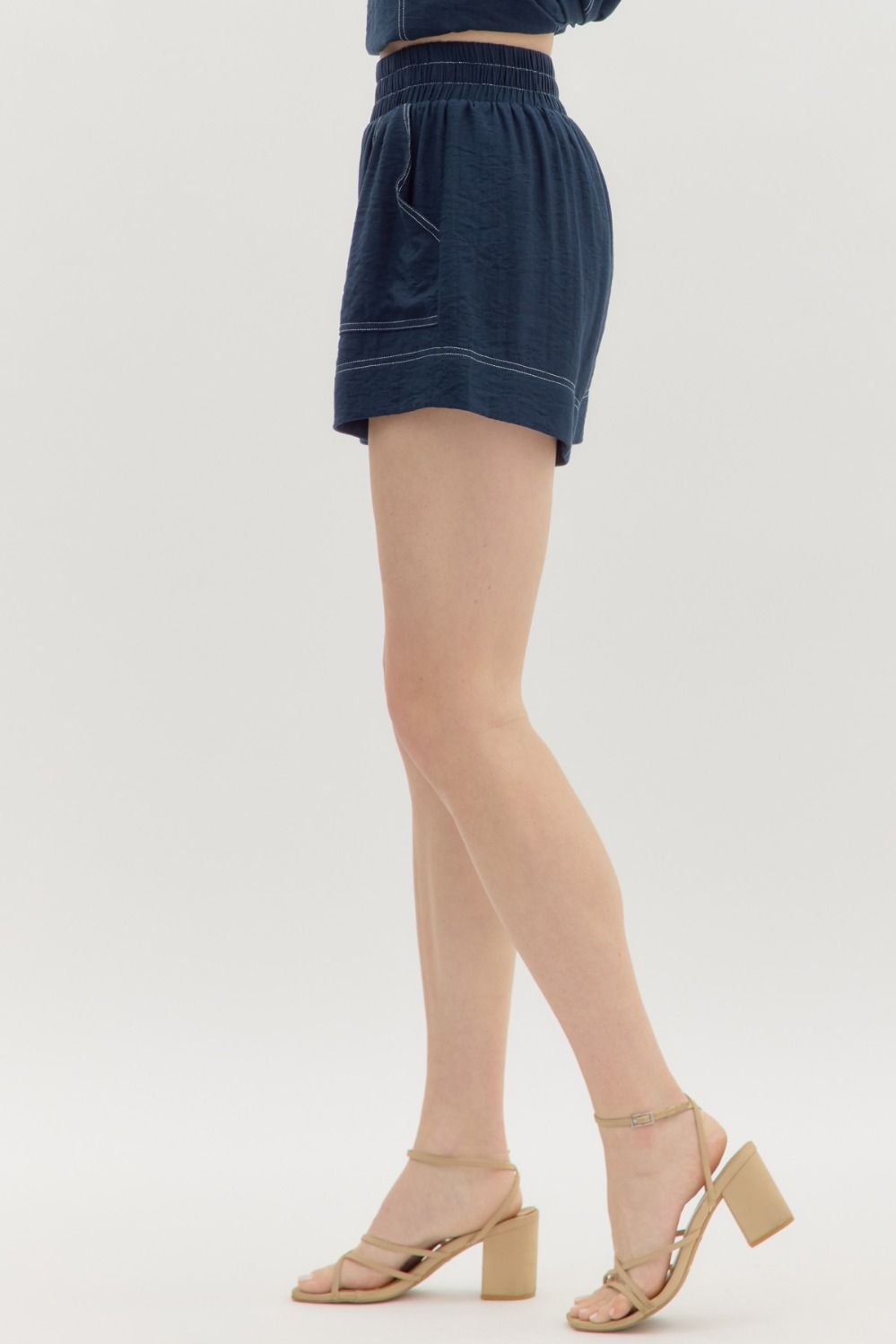 Top Stitch Elastic Waist Short