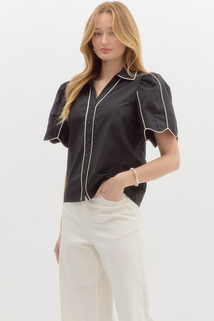 Contrast Trim Scallop Sleeve Top