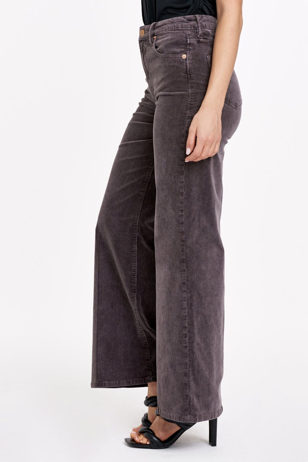 Fiona from Dear John - High Call Outfitters