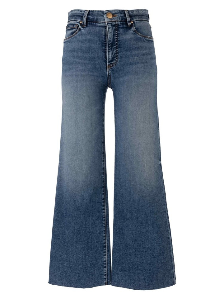 Meg from Kut from the Kloth