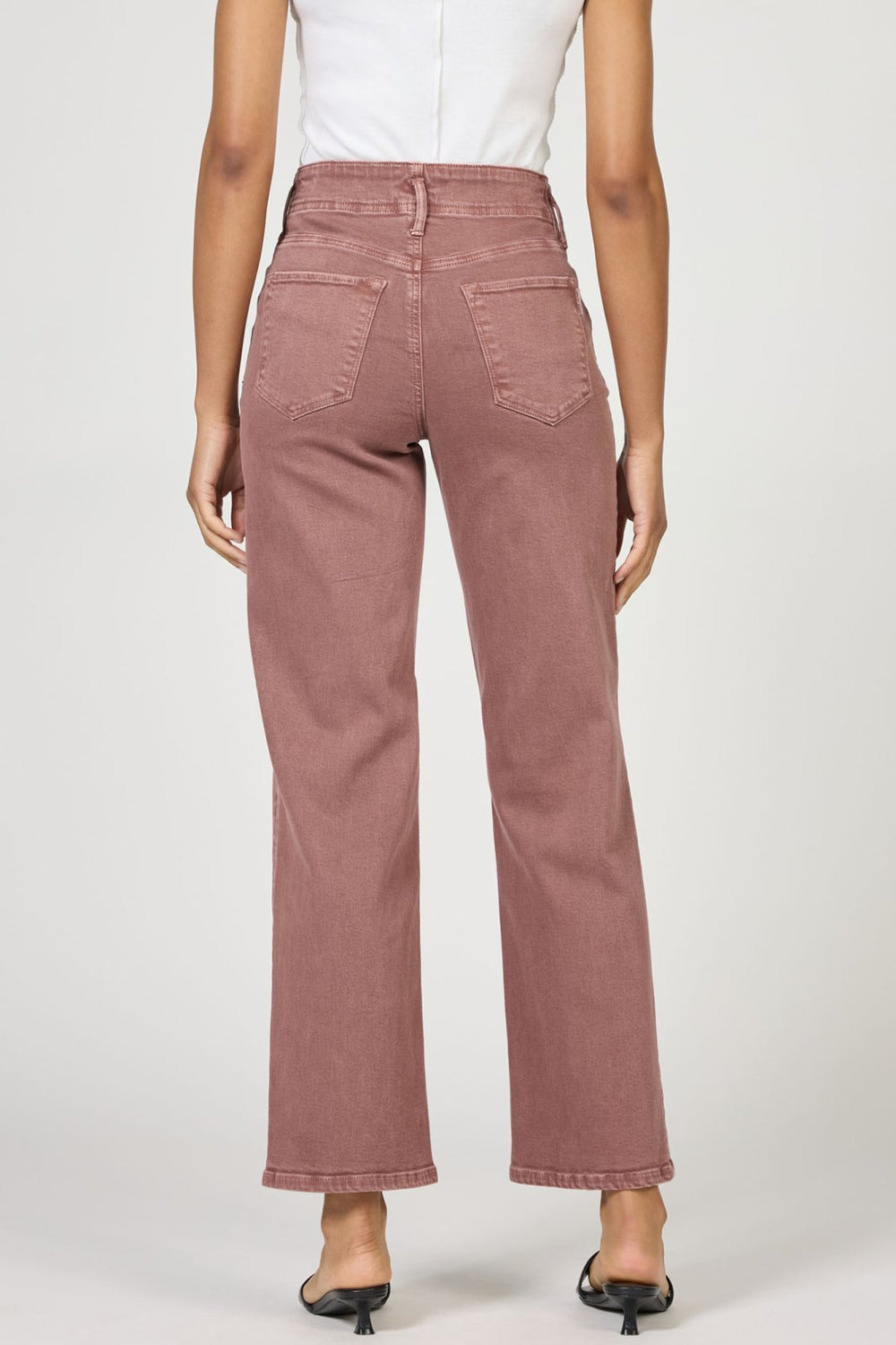 Holly from Dear John - High Call Outfitters