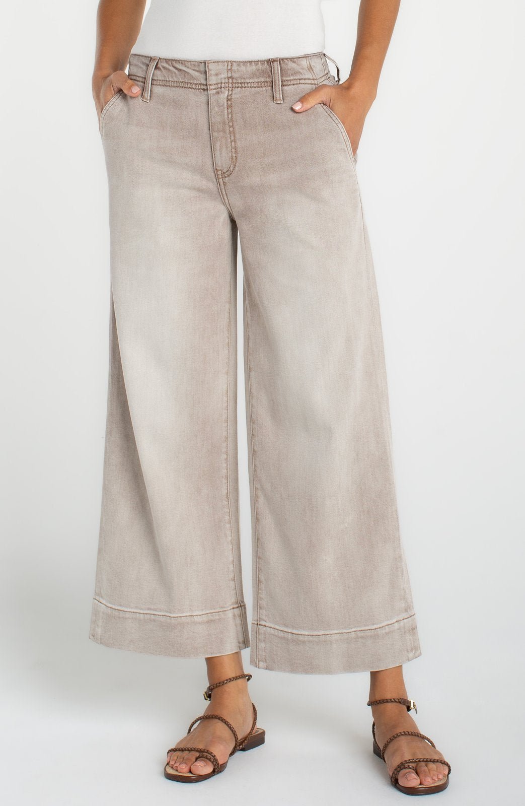 Weekender Crop Wide Leg from Liverpool - High Call Outfitters
