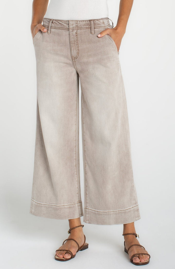 Weekender Crop Wide Leg from Liverpool - High Call Outfitters