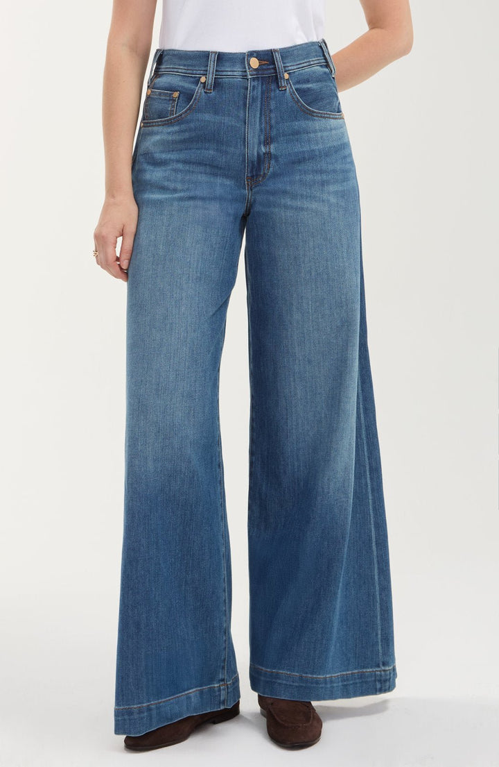 Kit High Rise Relaxed Wide Leg from Liverpool - High Call Outfitters